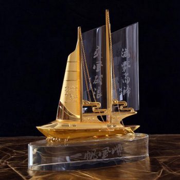 Crystal trophy award 059