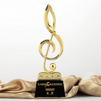 Crystal trophy award 063