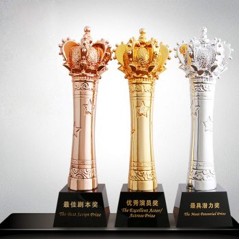 Crown Resin Crystal Award-0022