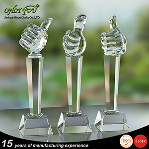 crystal-trophy-016-1s