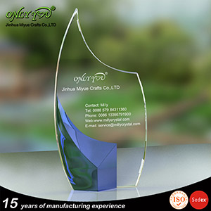 crystal-trophy-019-1s